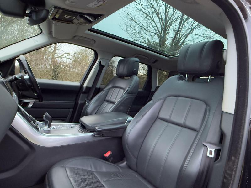 Land Rover RANGE ROVER SPORT - Image 9