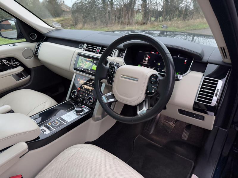 Land Rover Range Rover - Image 11