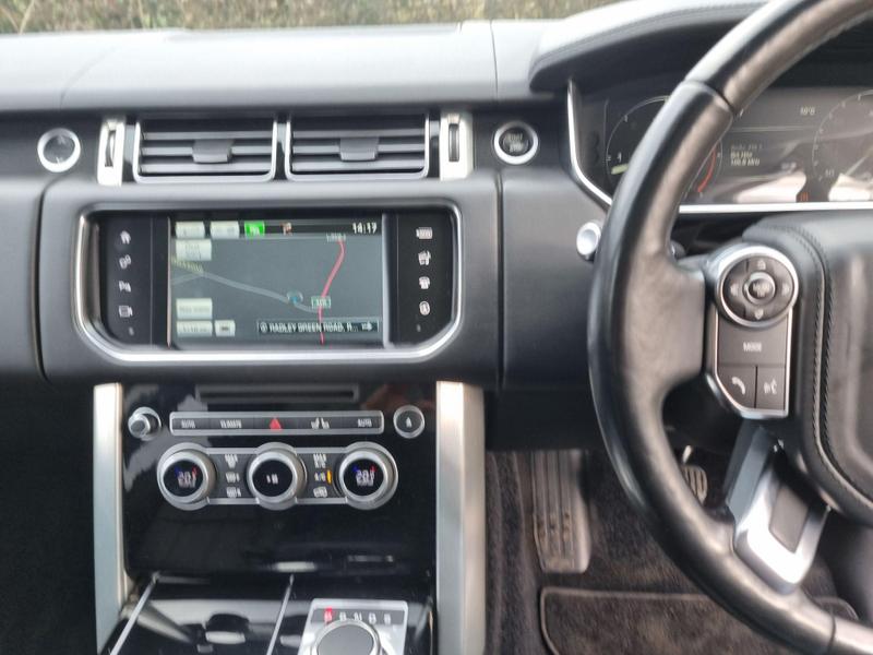 Land Rover Range Rover - Image 9