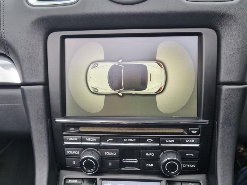 Porsche Boxster - Image 14