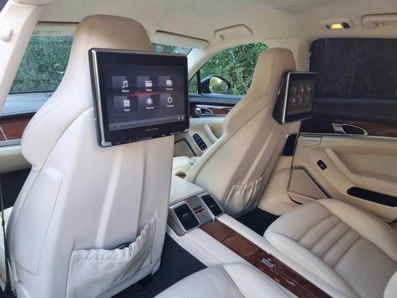 Porsche Panamera - Image 11