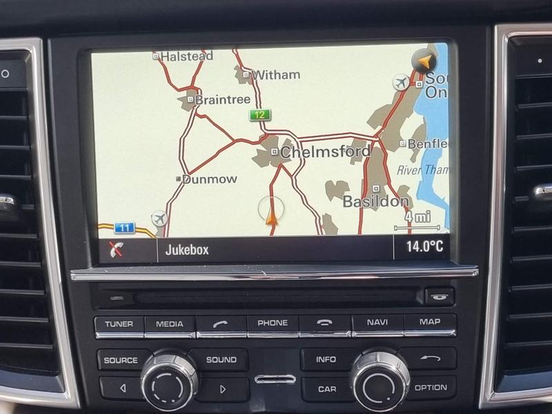 Porsche Panamera - Image 14