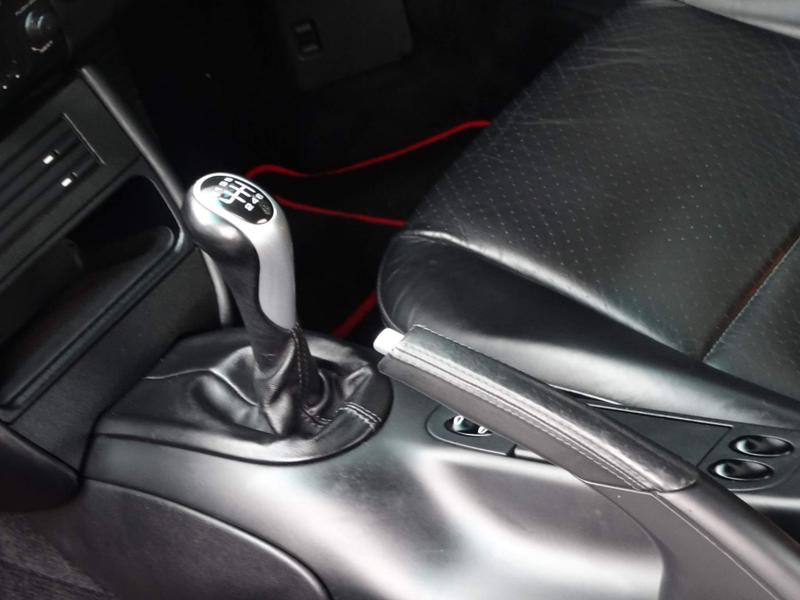 Porsche 911 - Image 12