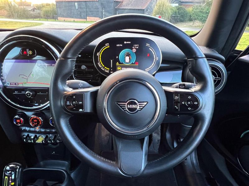 MINI Electric Hatch - Image 6