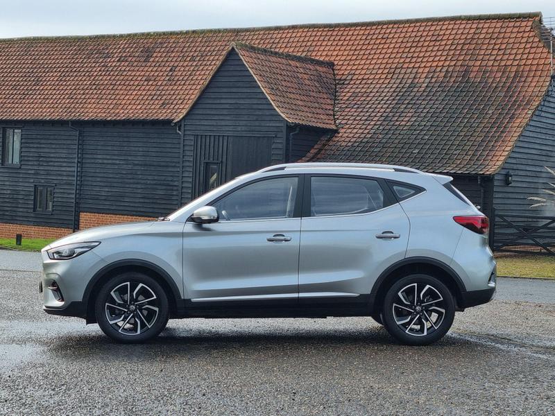 MG MG ZS - Image 2