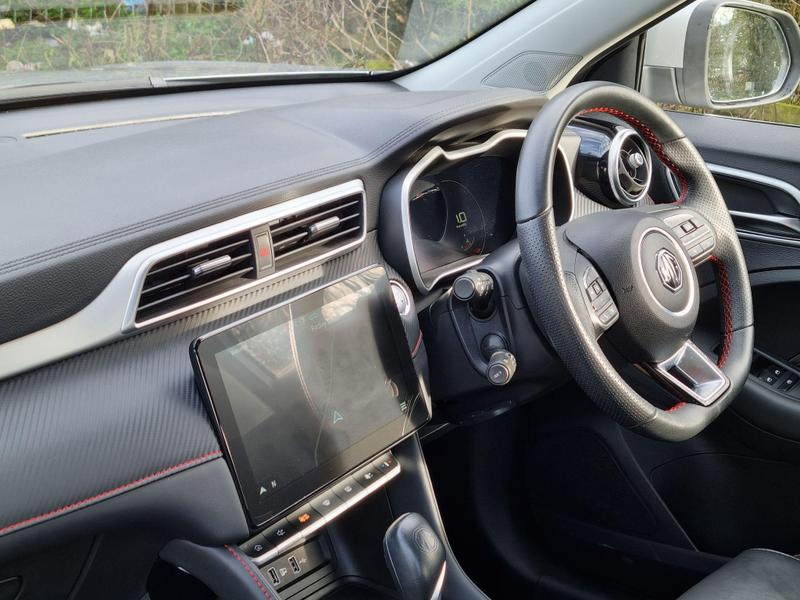 MG MG ZS - Image 13