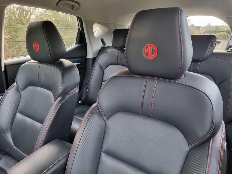 MG MG ZS - Image 14