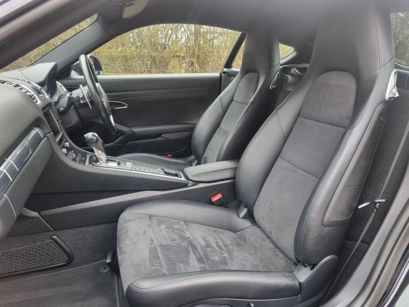 Porsche Cayman - Image 3