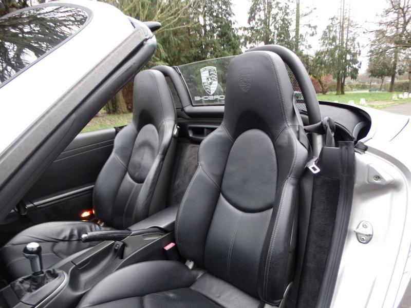Porsche Boxster - Image 11