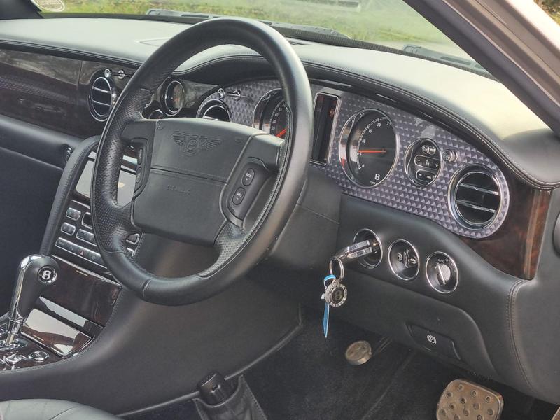 Bentley Arnage - Image 13