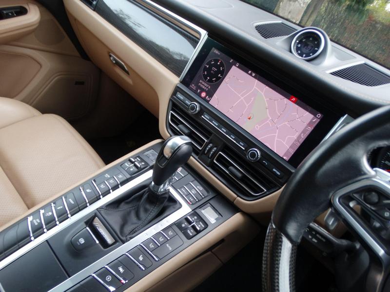 Porsche Macan - Image 5