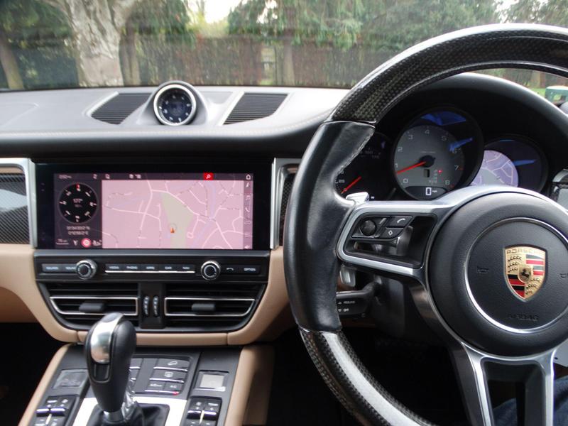 Porsche Macan - Image 7