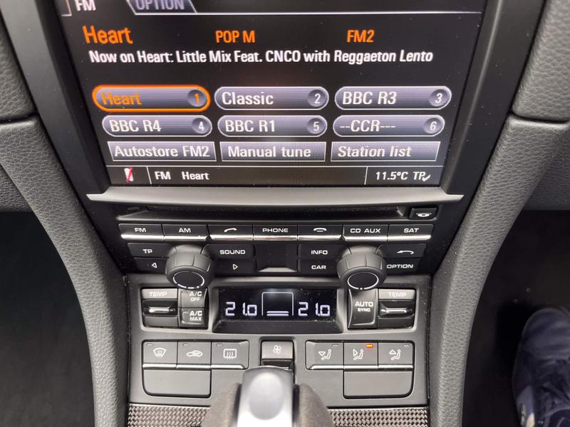 Porsche 911 - Image 13