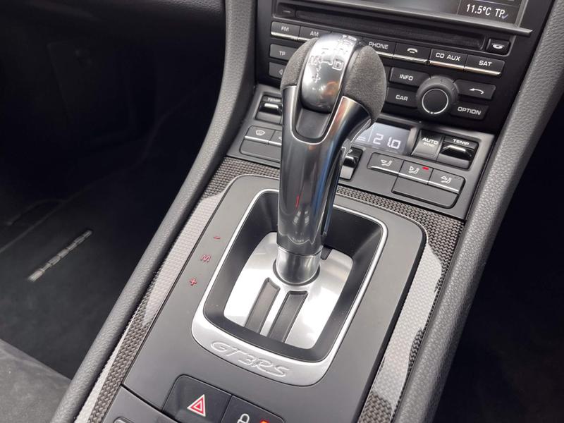 Porsche 911 - Image 14