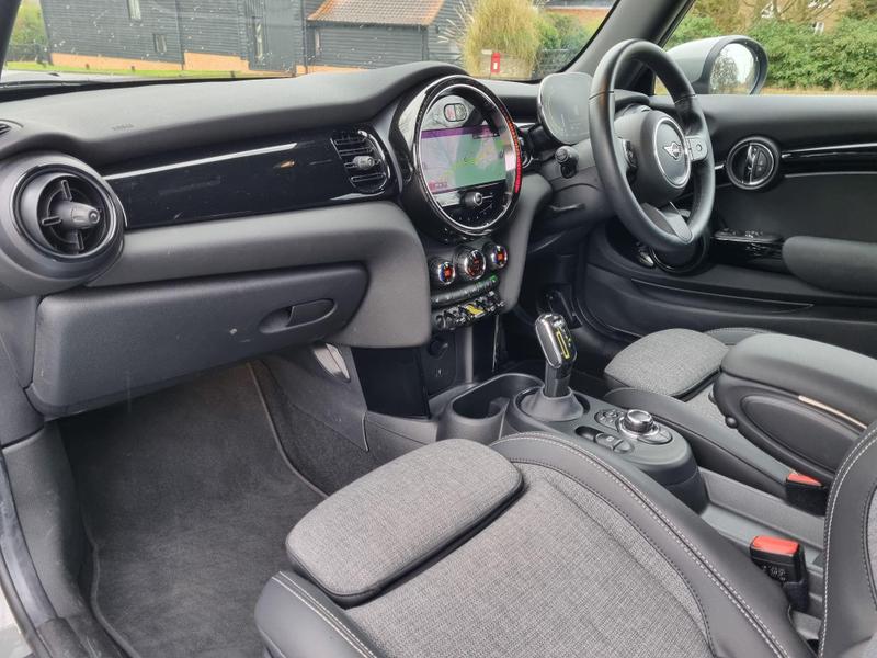 MINI Electric Hatch - Image 9