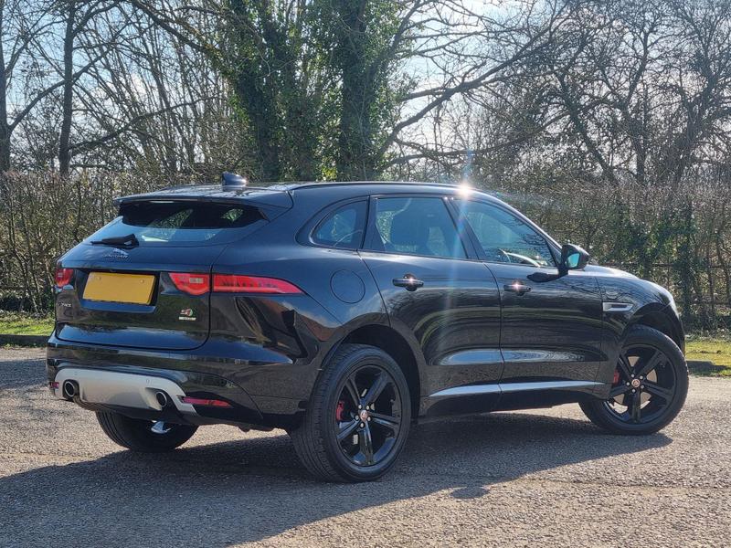 Jaguar FPACE - Image 4