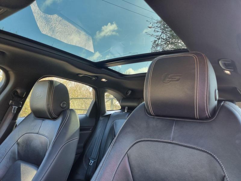 Jaguar FPACE - Image 12