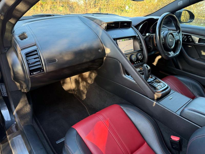 Jaguar FType - Image 9