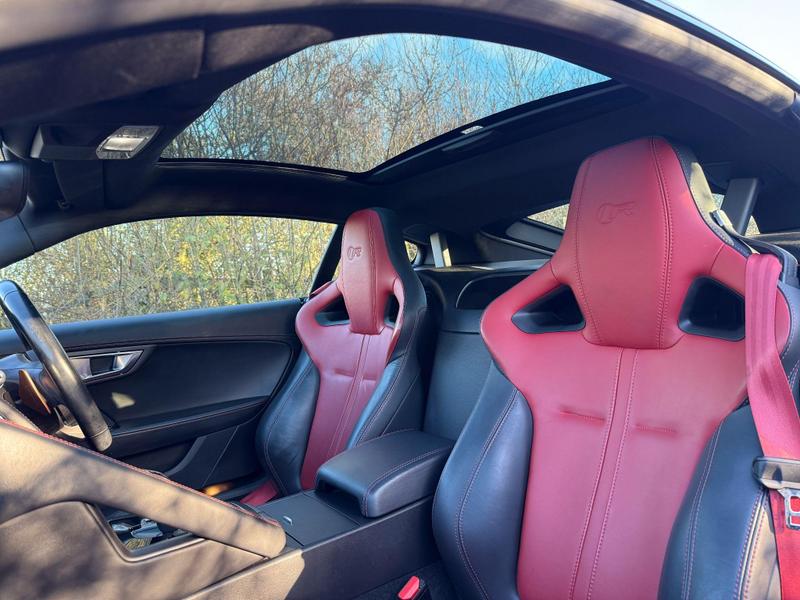 Jaguar FType - Image 10