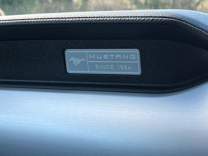 Ford Mustang - Image 16