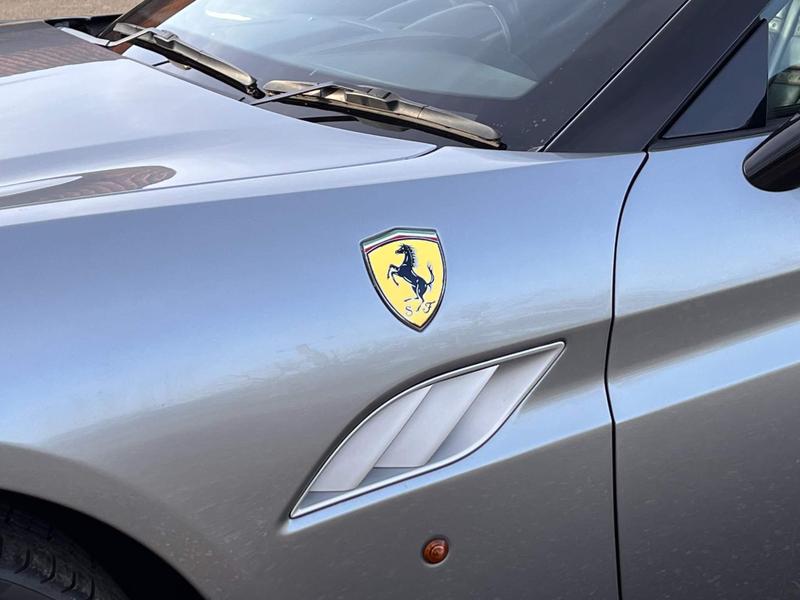 Ferrari CALIFORNIA - Image 7
