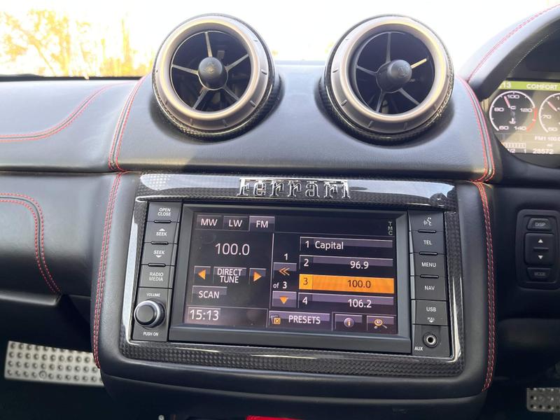 Ferrari CALIFORNIA - Image 17