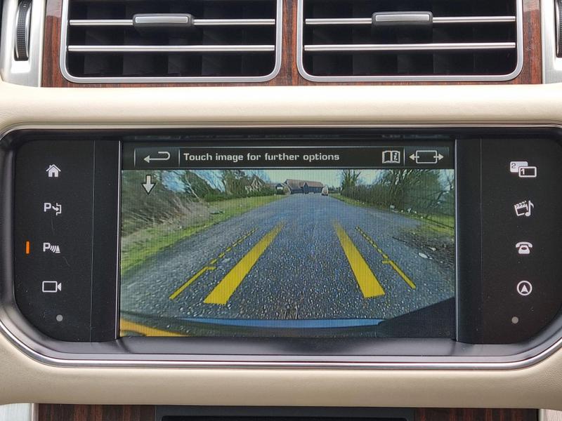 Land Rover Range Rover - Image 21