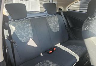 Ford KA - Image 15