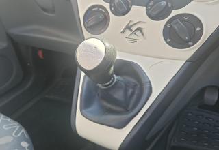Ford KA - Image 22