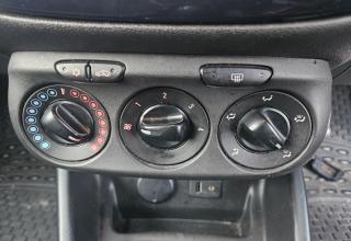 Vauxhall Corsa - Image 14