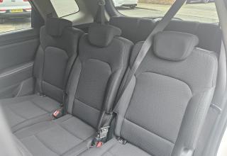 Kia Carens - Image 20
