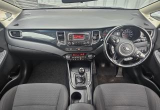 Kia Carens - Image 25