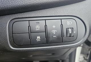 Kia Carens - Image 33