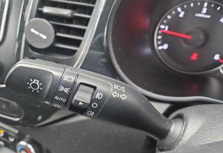 Kia Carens - Image 35