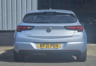 Vauxhall Astra - Image 4