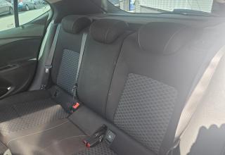 Vauxhall Astra - Image 11