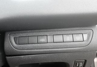 Peugeot 208 - Image 25
