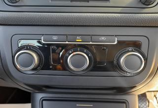 Volkswagen Golf Plus - Image 15