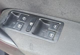 Volkswagen Polo - Image 16