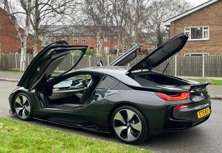 BMW i8 - Image 27