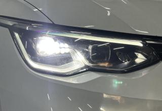 Volkswagen Golf - Image 9