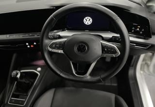 Volkswagen Golf - Image 16