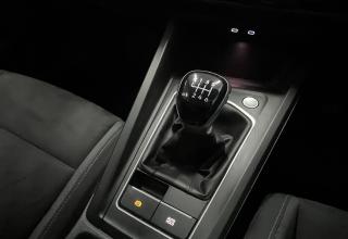 Volkswagen Golf - Image 38