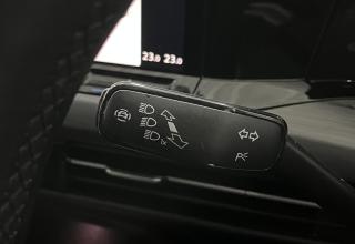 Volkswagen Golf - Image 42