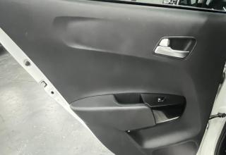 Kia Picanto - Image 31