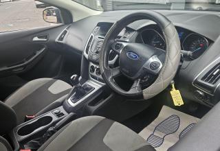 Ford Focus - Image 9