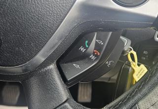 Ford Focus - Image 19