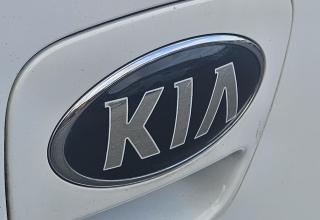 Kia Rio - Image 13