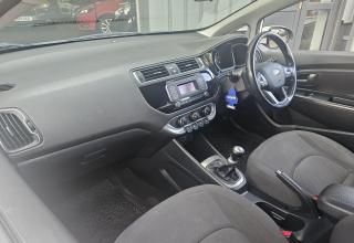 Kia Rio - Image 9