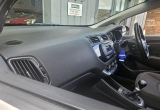 Kia Rio - Image 19